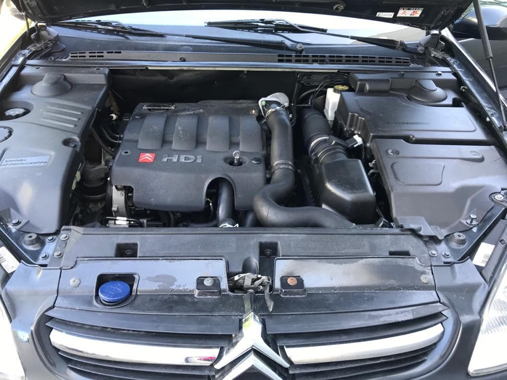Citroën C5 2.0 HDI · Ano 2003 — image 10