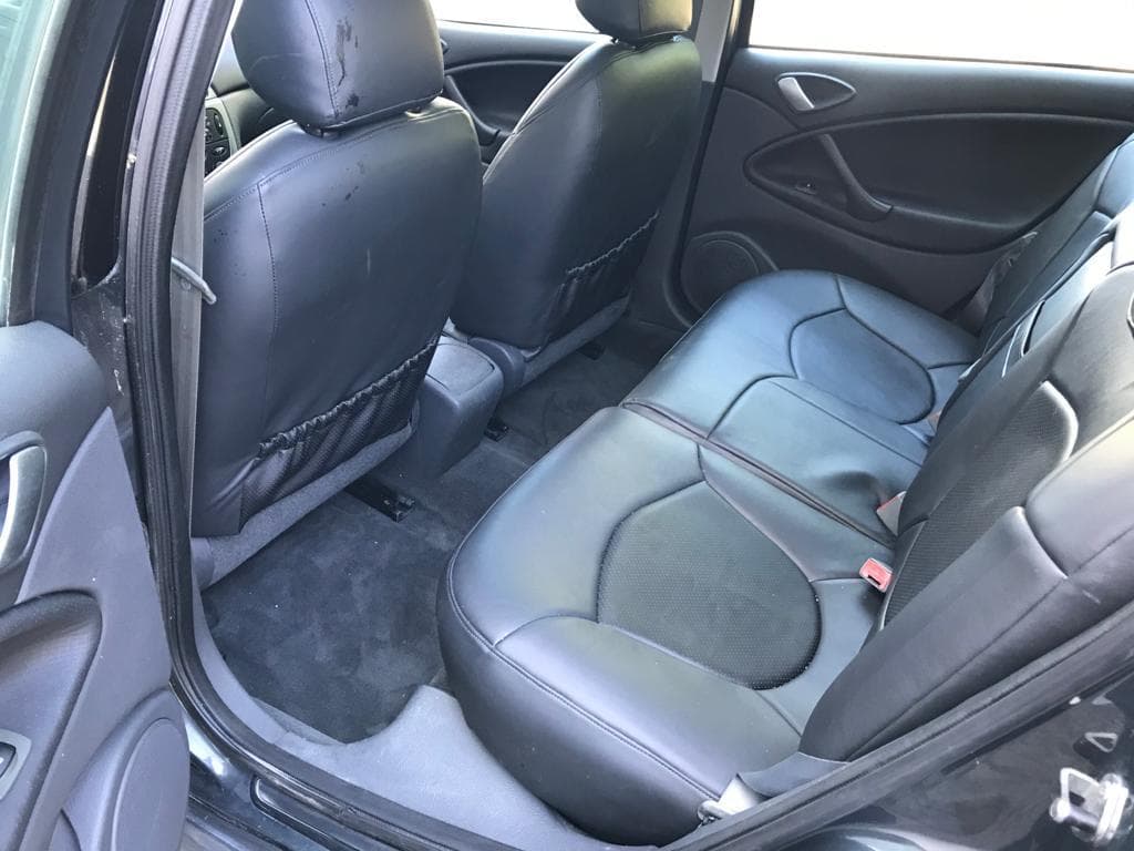 Citroën C5 2.0 HDI · Ano 2003 — image 16