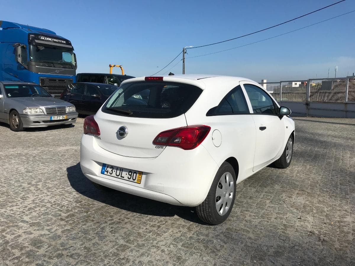Opel Corsa 1.3 CDTI · Ano 2018 — imagen 4
