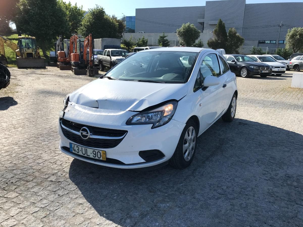 Opel Corsa 1.3 CDTI · Ano 2018 — imagen 3