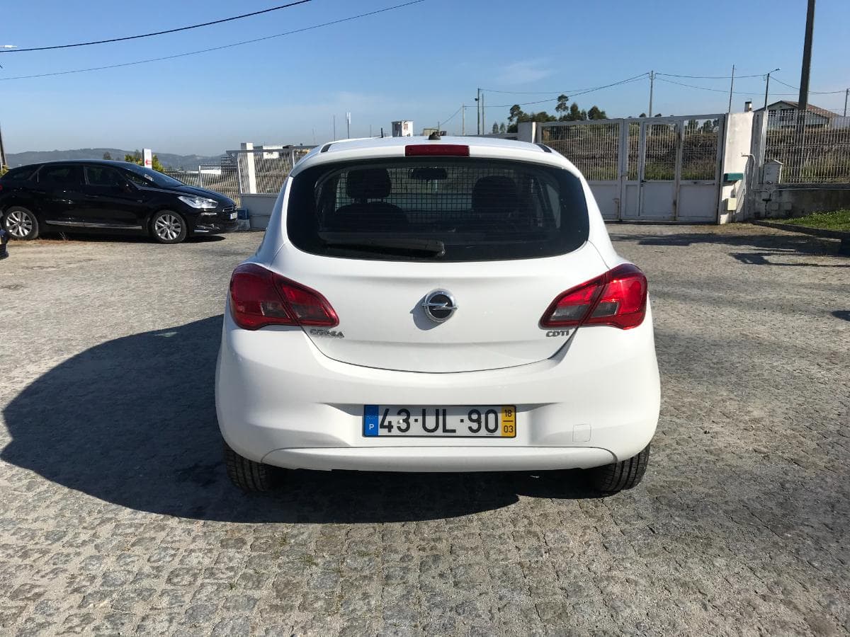 Opel Corsa 1.3 CDTI · Ano 2018 — imagen 5
