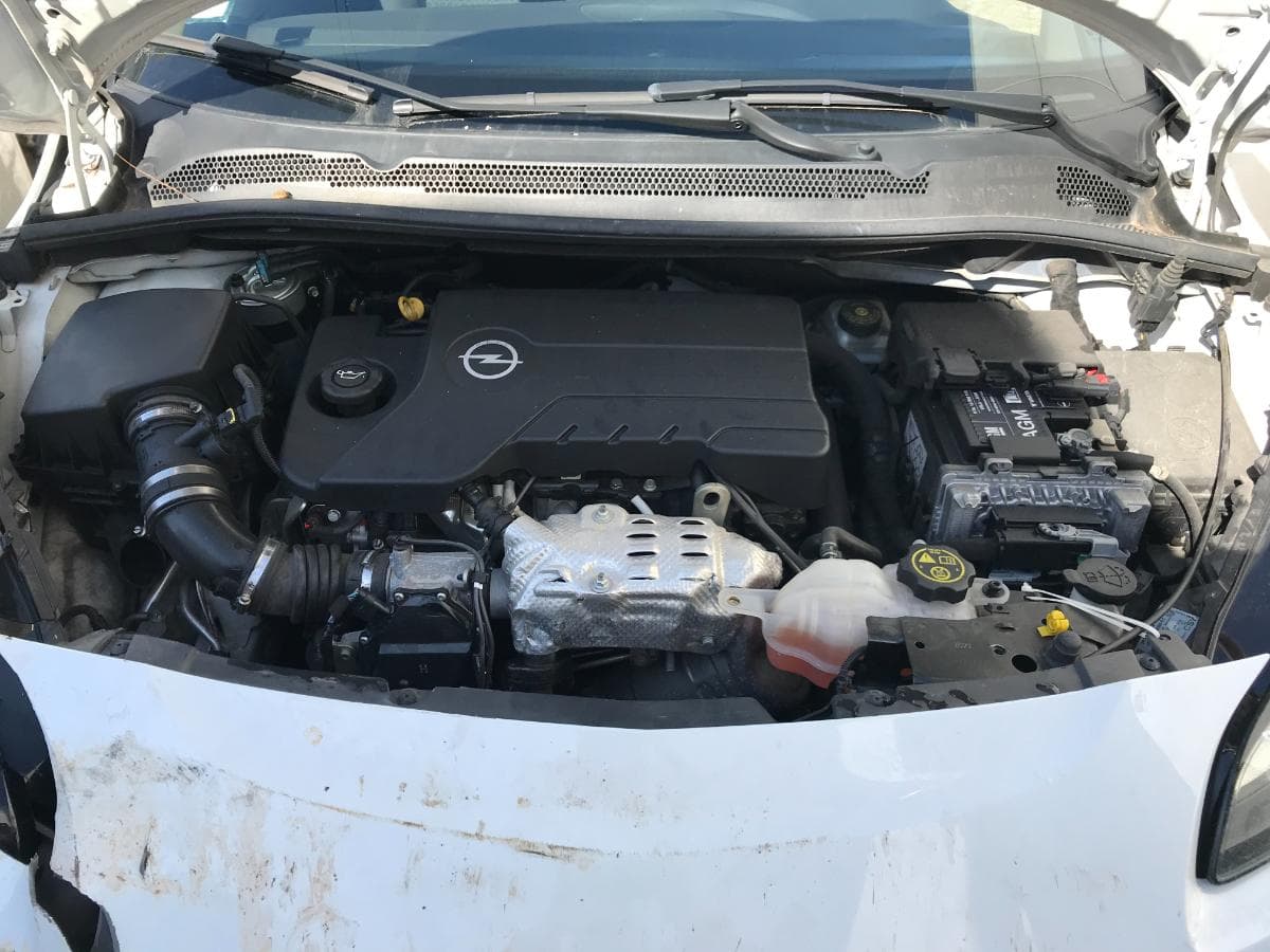 Opel Corsa 1.3 CDTI · Ano 2018 — imagen 11