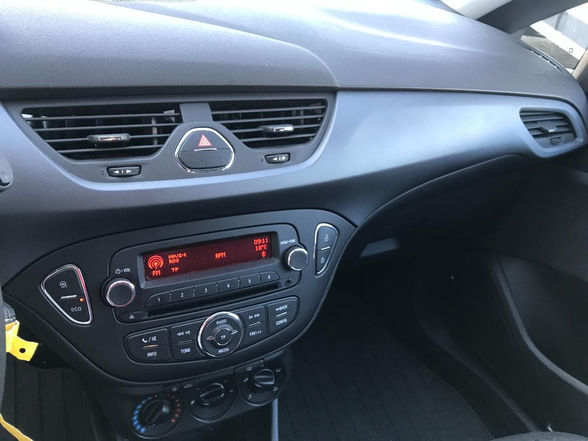 Opel Corsa 1.3 CDTI · Ano 2018 — imagen 16