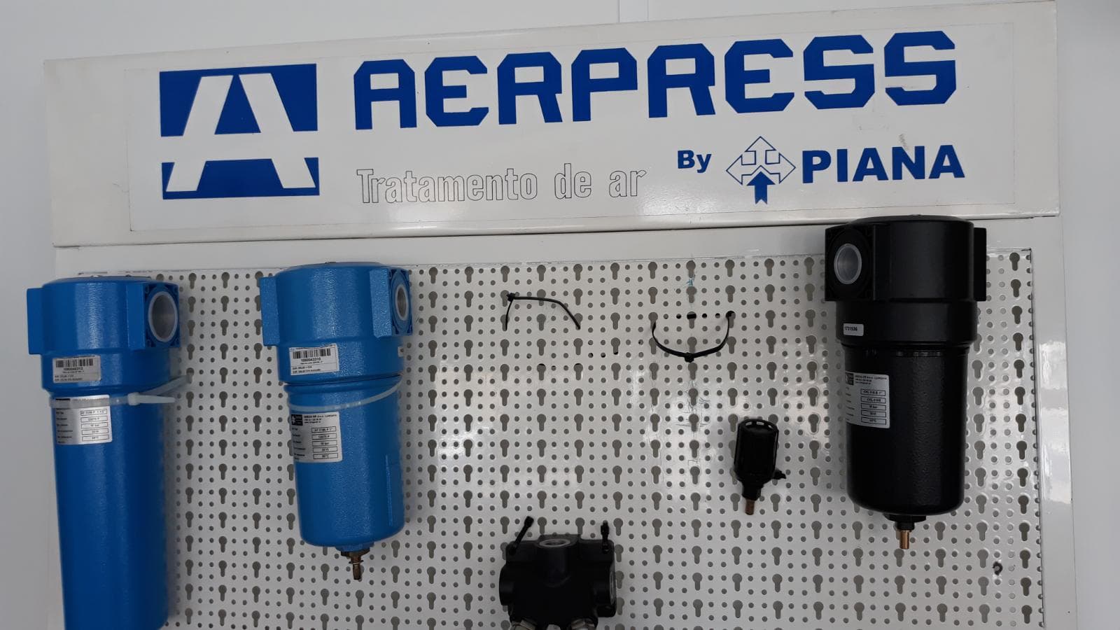 Porta paletes · Compressores · Diversos — imagen 15