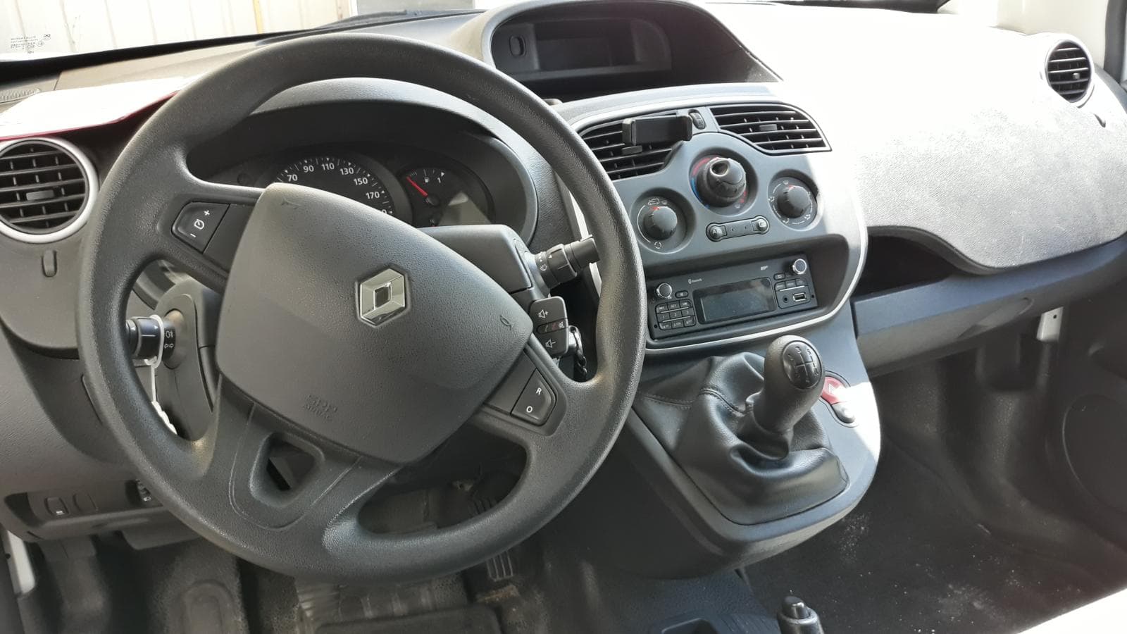 RENAULT KANGOO MAXI — image 6