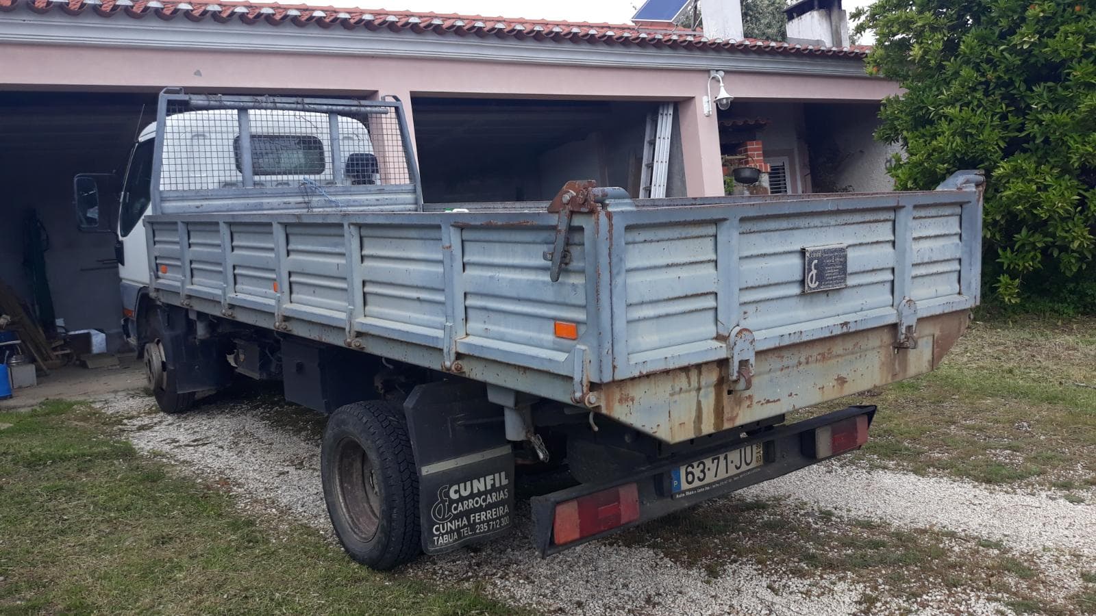 MITSUBISHI CANTER — imagem 4