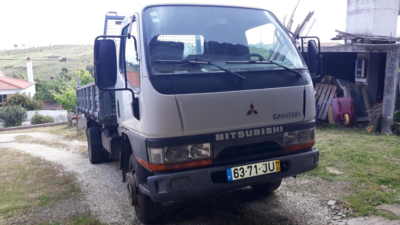 MITSUBISHI CANTER — imagem 2