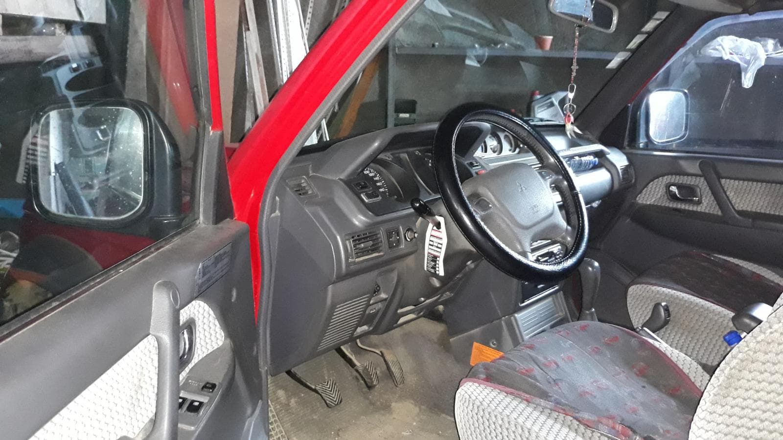 MITSUBISHI PAJERO 2800 — image 5