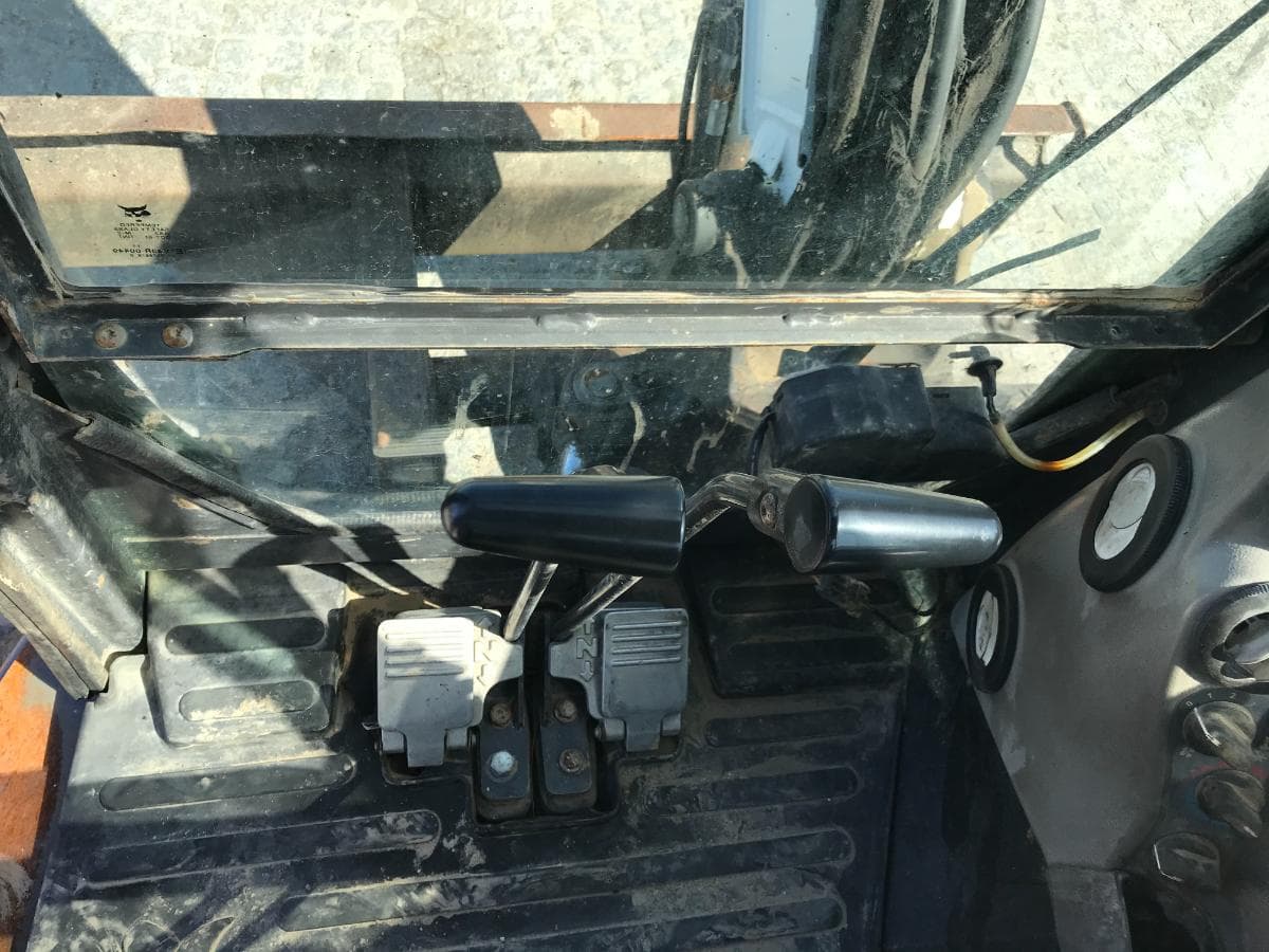 Mini Giratória Bobcat E 50 · Ano 2011 — imagem 11
