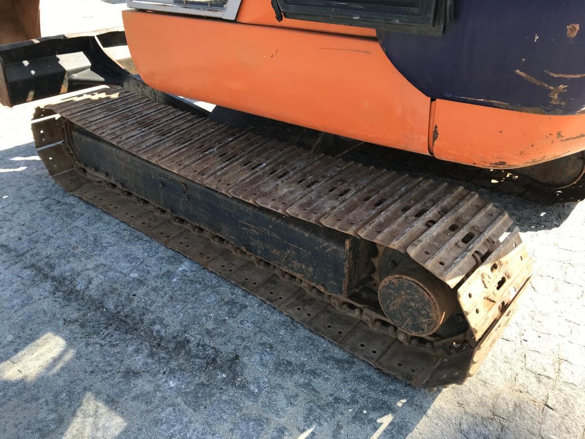 Mini Giratória Hitachi EX40-2 · Ano 2000 — imagem 5