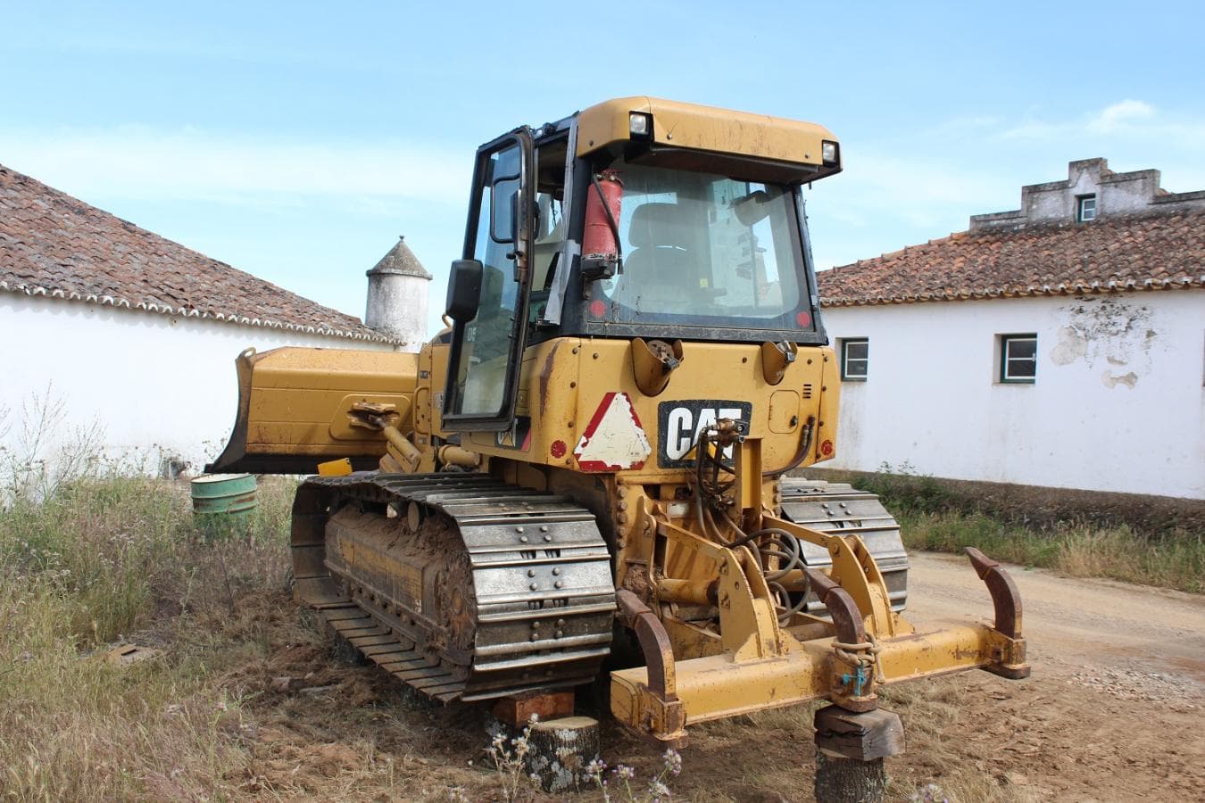 Bulldozer CAT D5 LPG · Ano 2011 — imagem 3