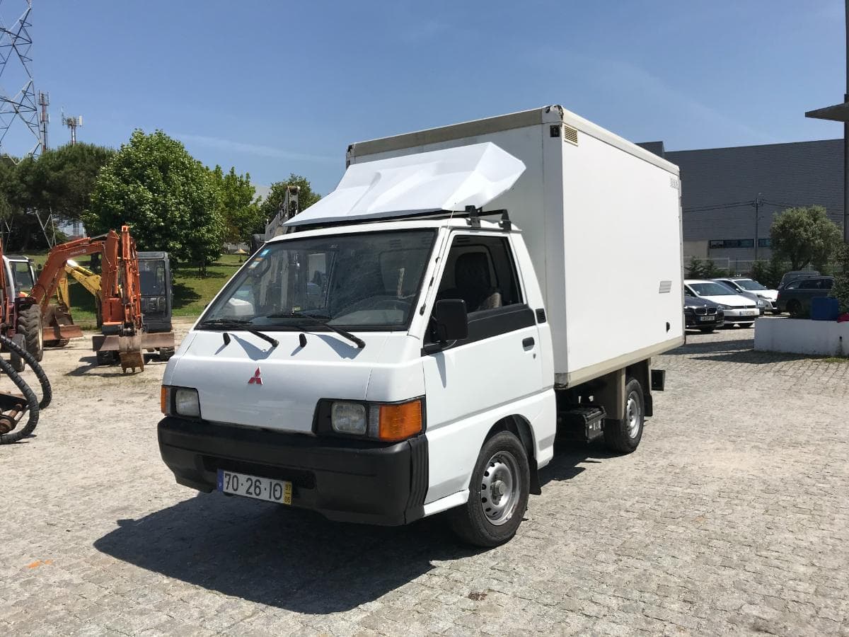 Mitsubishi L300 2.5TD · Ano 1997 — imagem 3