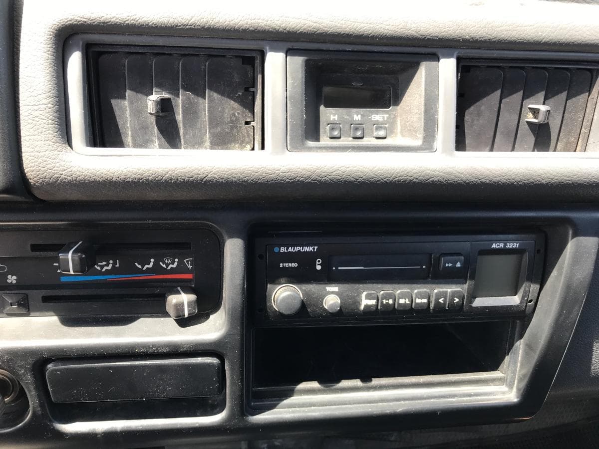 Mitsubishi L300 2.5TD · Ano 1997 — imagem 16
