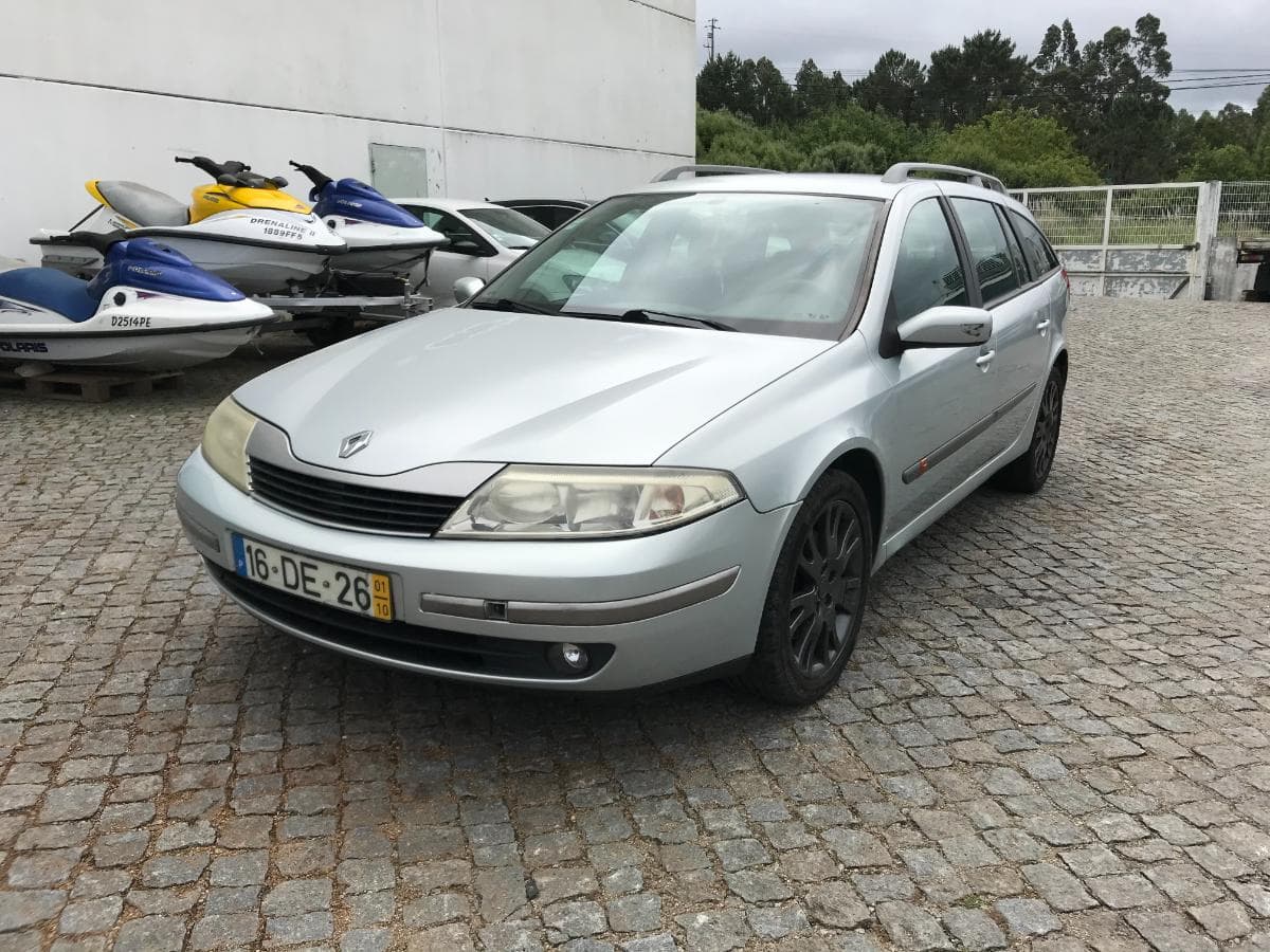 Renault Laguna 1.9DCI · Ano 2001 — imagem 3