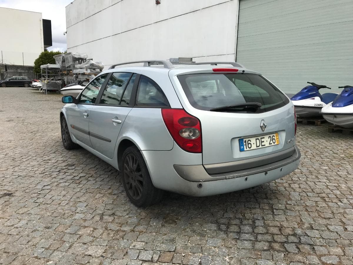 Renault Laguna 1.9DCI · Ano 2001 — imagem 4