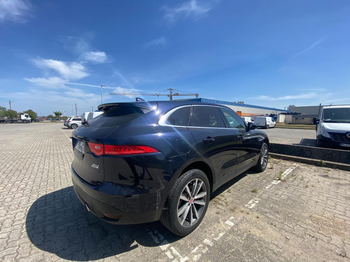 Jaguar F-Pace 3.0 TDV6 AWD Auto Prestige — imagem 20