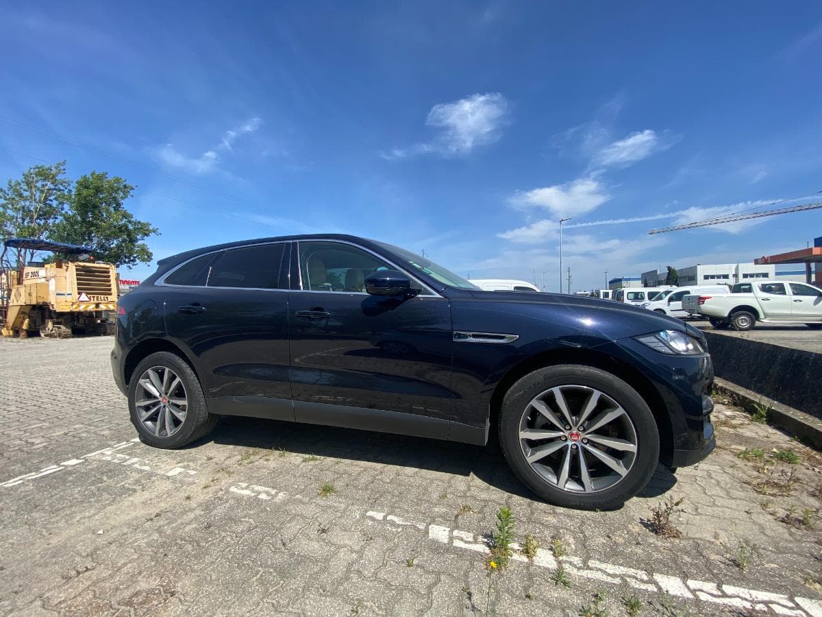 Jaguar F-Pace 3.0 TDV6 AWD Auto Prestige — imagem 24