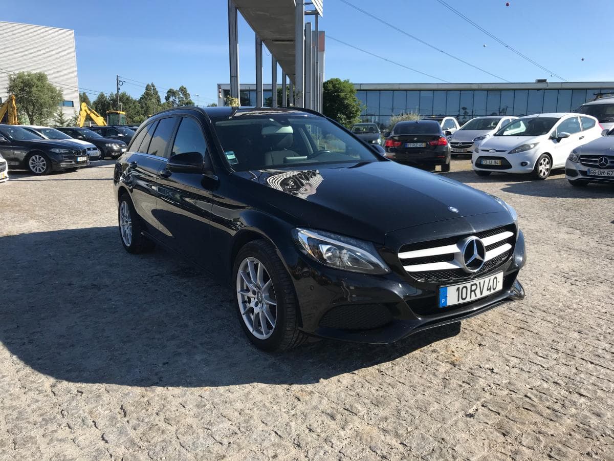 Mercedes-Benz C200 CDI Avangard · Ano 2015 — image 1