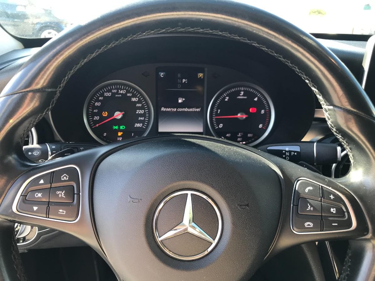 Mercedes-Benz C200 CDI Avangard · Ano 2015 — image 22