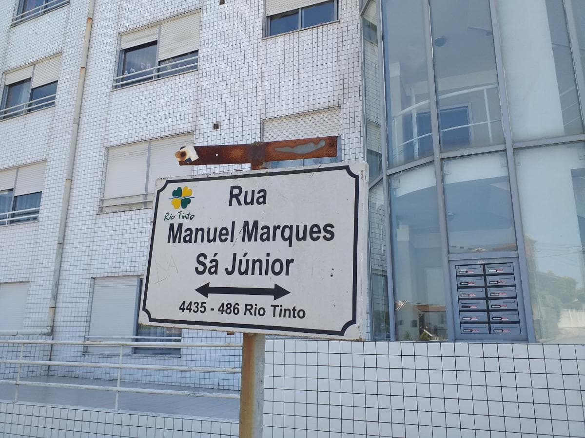 Apartamento T2 c/ Lugar de Garagem · Rio Tinto, Gondomar — imagen 6
