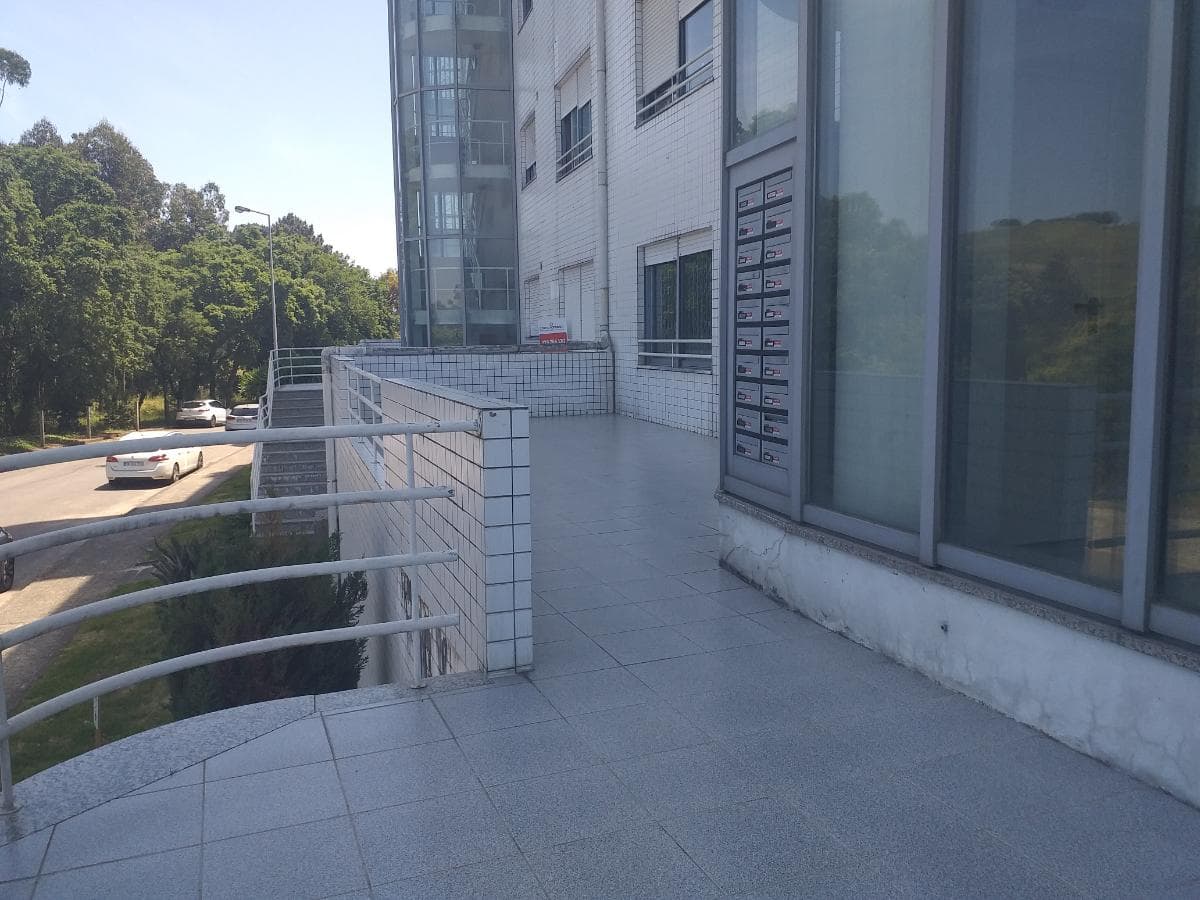 Apartamento T2 c/ Lugar de Garagem · Rio Tinto, Gondomar — imagen 7