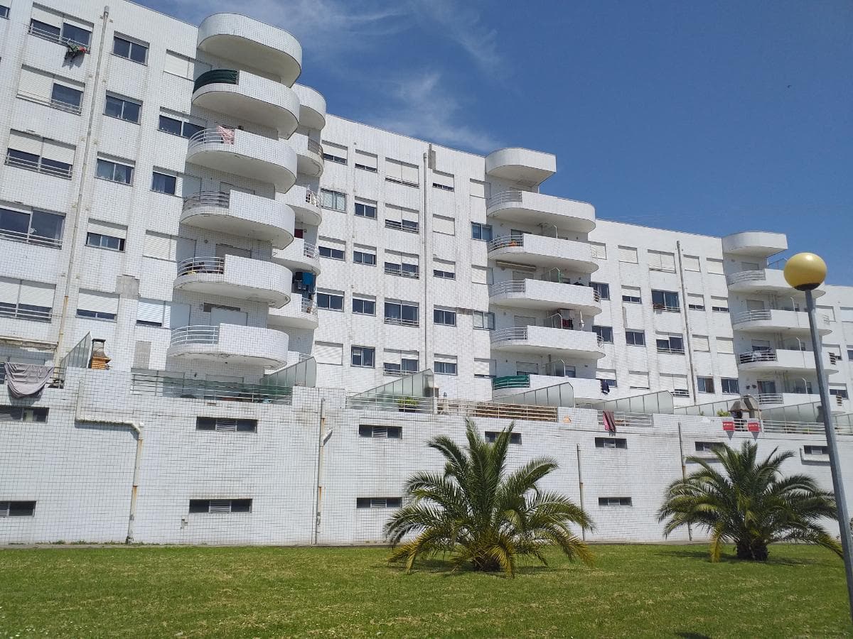 Apartamento T2 c/ Lugar de Garagem · Rio Tinto, Gondomar — imagen 1