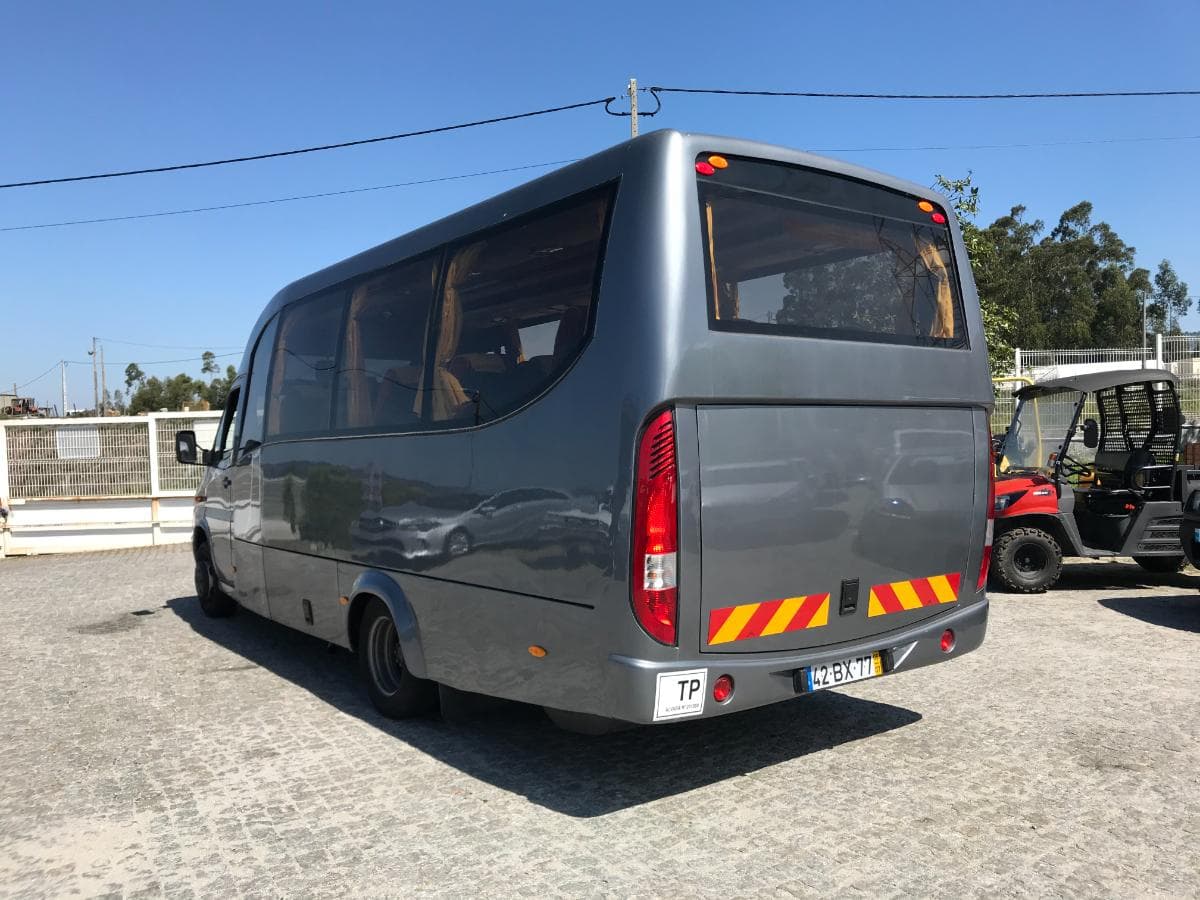 Mercedes-Benz 616CDi · 25 Lugares · Ano 2006 — imagen 6