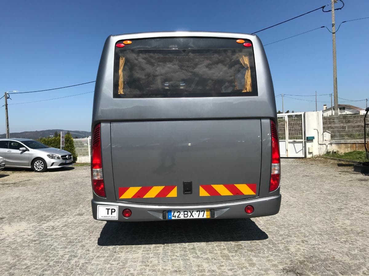 Mercedes-Benz 616CDi · 25 Lugares · Ano 2006 — imagen 5