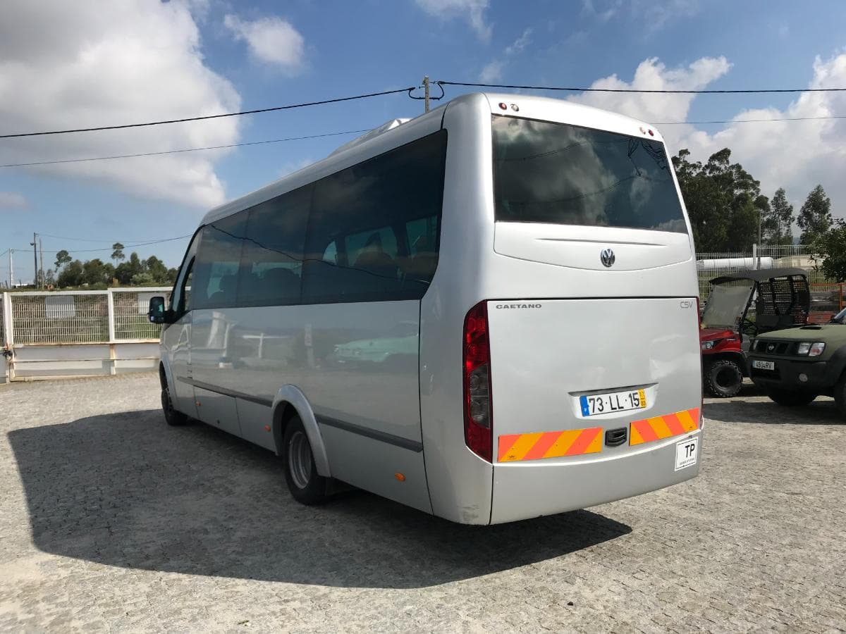 Volkswagen Crafter · 17 Lugares · Ano 2011 — imagem 6