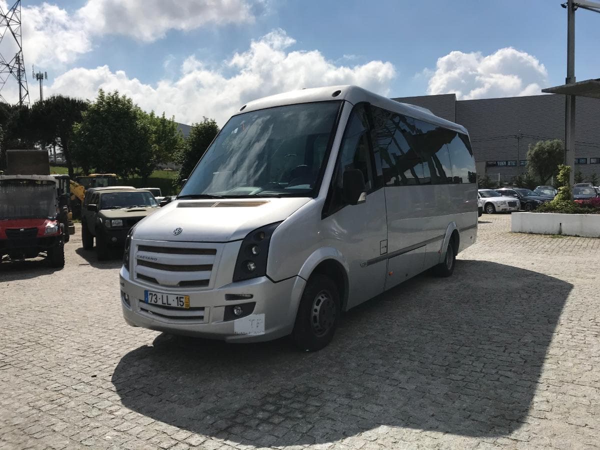 Volkswagen Crafter · 17 Lugares · Ano 2011 — imagem 3