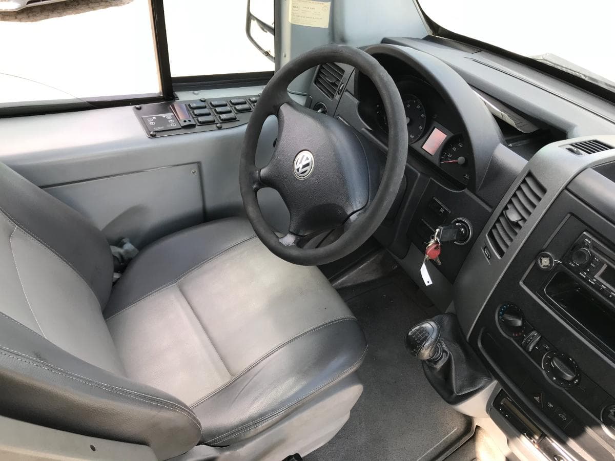 Volkswagen Crafter · 17 Lugares · Ano 2011 — imagem 11