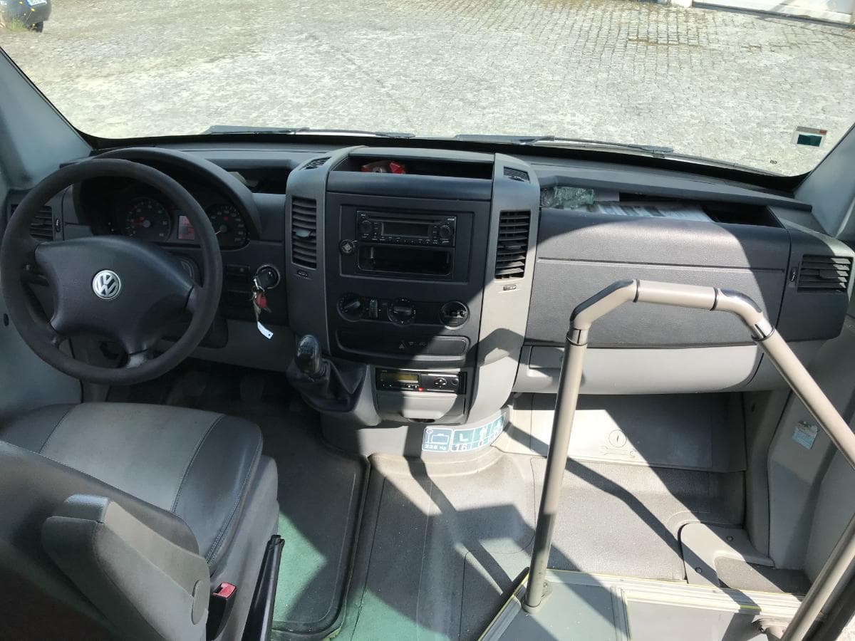 Volkswagen Crafter · 17 Lugares · Ano 2011 — imagem 12