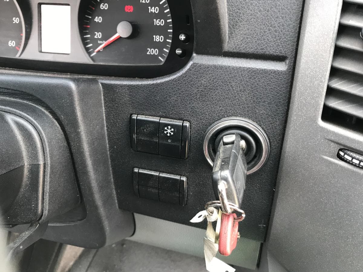 Volkswagen Crafter · 17 Lugares · Ano 2011 — imagem 18