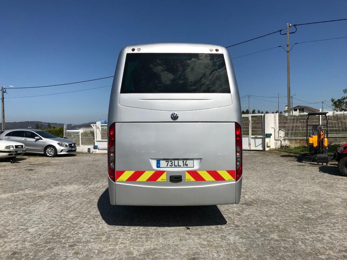 Volkswagen Crafter · 17 Lugares · Ano 2011 — image 5