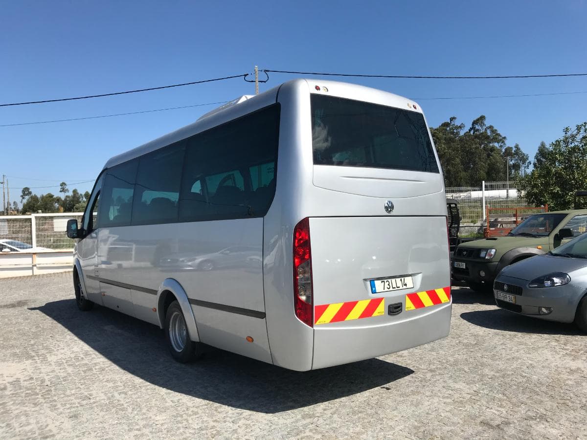 Volkswagen Crafter · 17 Lugares · Ano 2011 — image 6