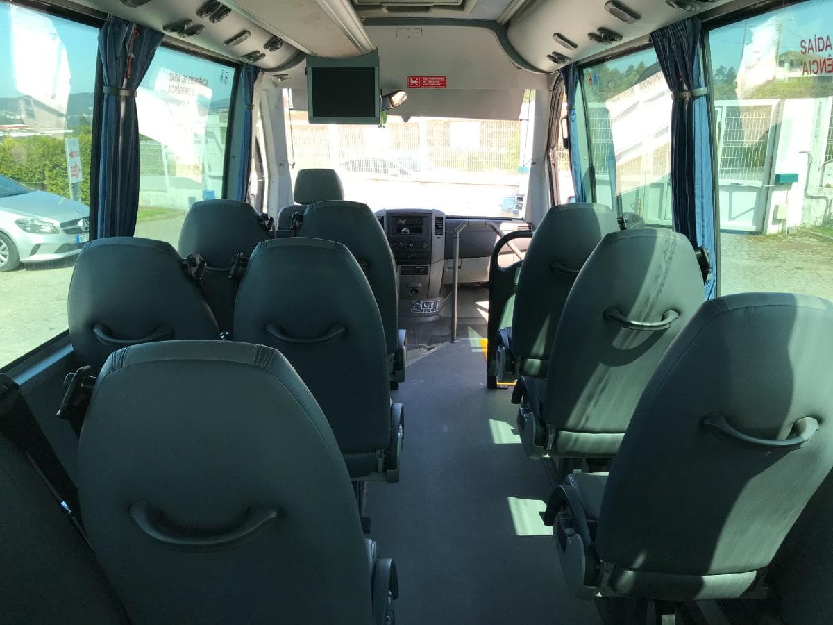 Volkswagen Crafter · 17 Lugares · Ano 2011 — image 13