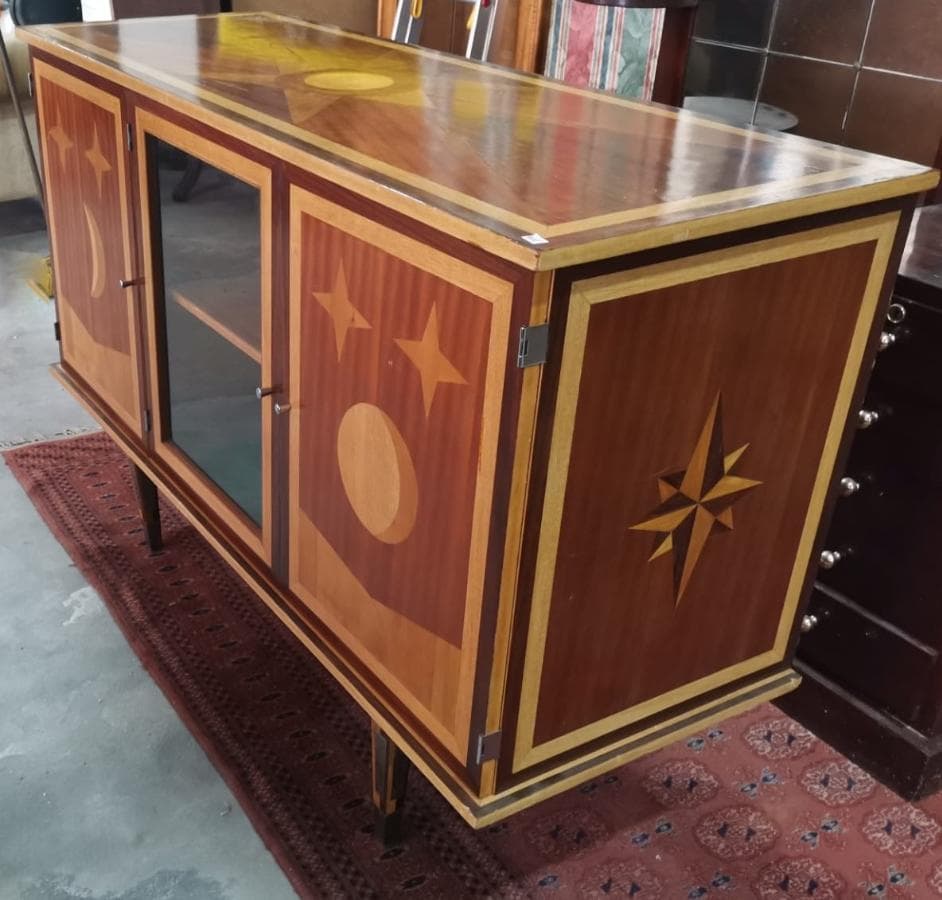 Furniture and Decoration — image 3