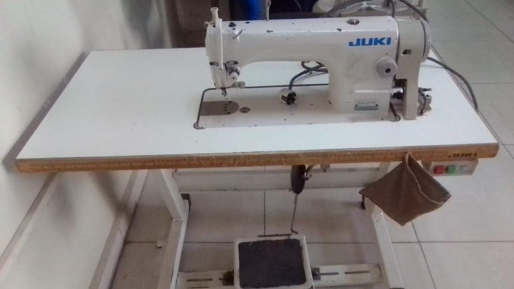 Máquina De Costura · — imagem 2