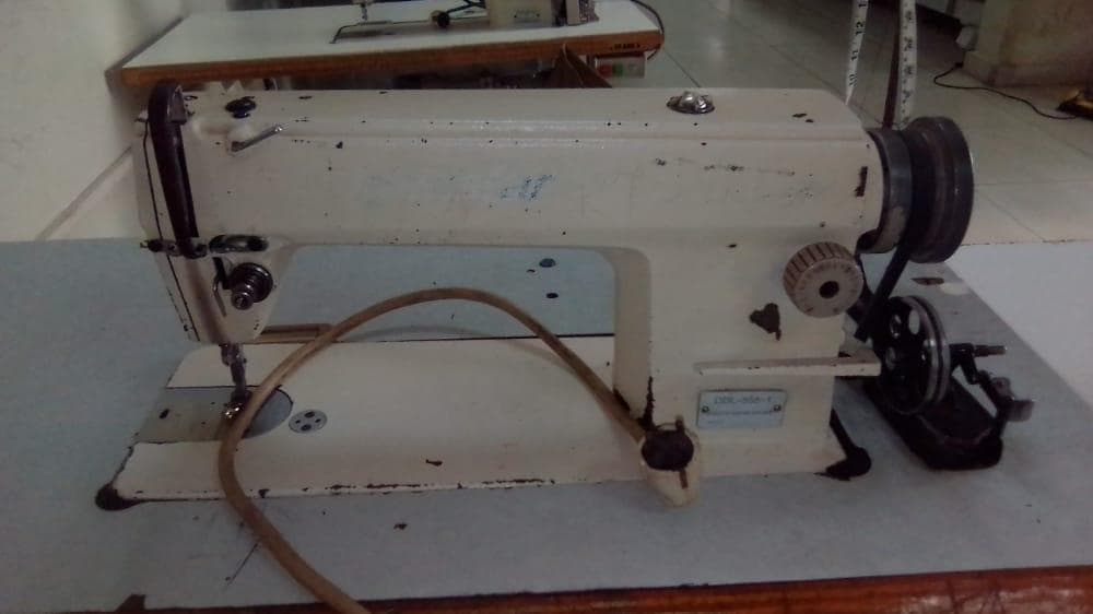 Máquina De Costura · — imagem 3