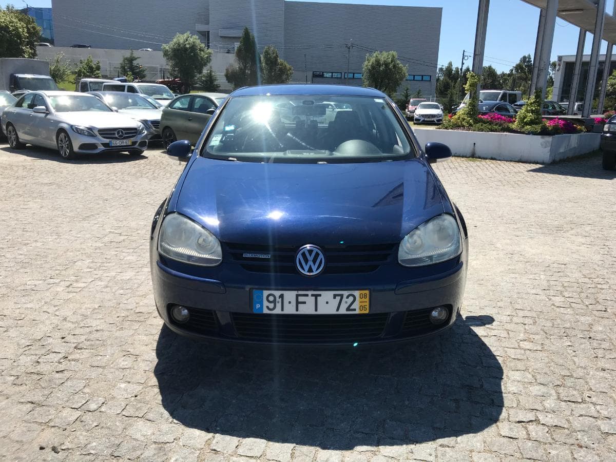 Volkswagen Golf 1.9 TDI · Ano 2008 — imagen 2