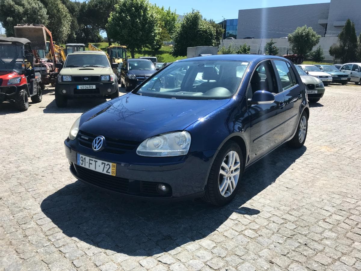 Volkswagen Golf 1.9 TDI · Ano 2008 — imagen 3
