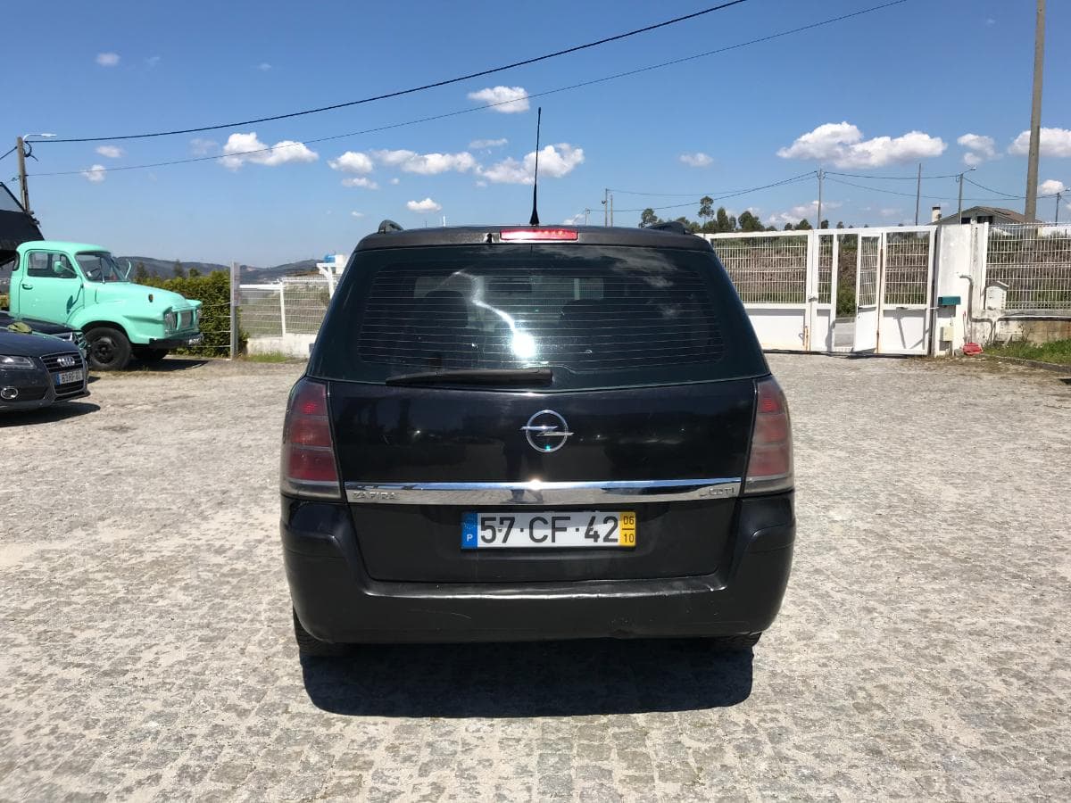 Opel Zafira 1.9 CDTI · Ano 2006 — imagem 5