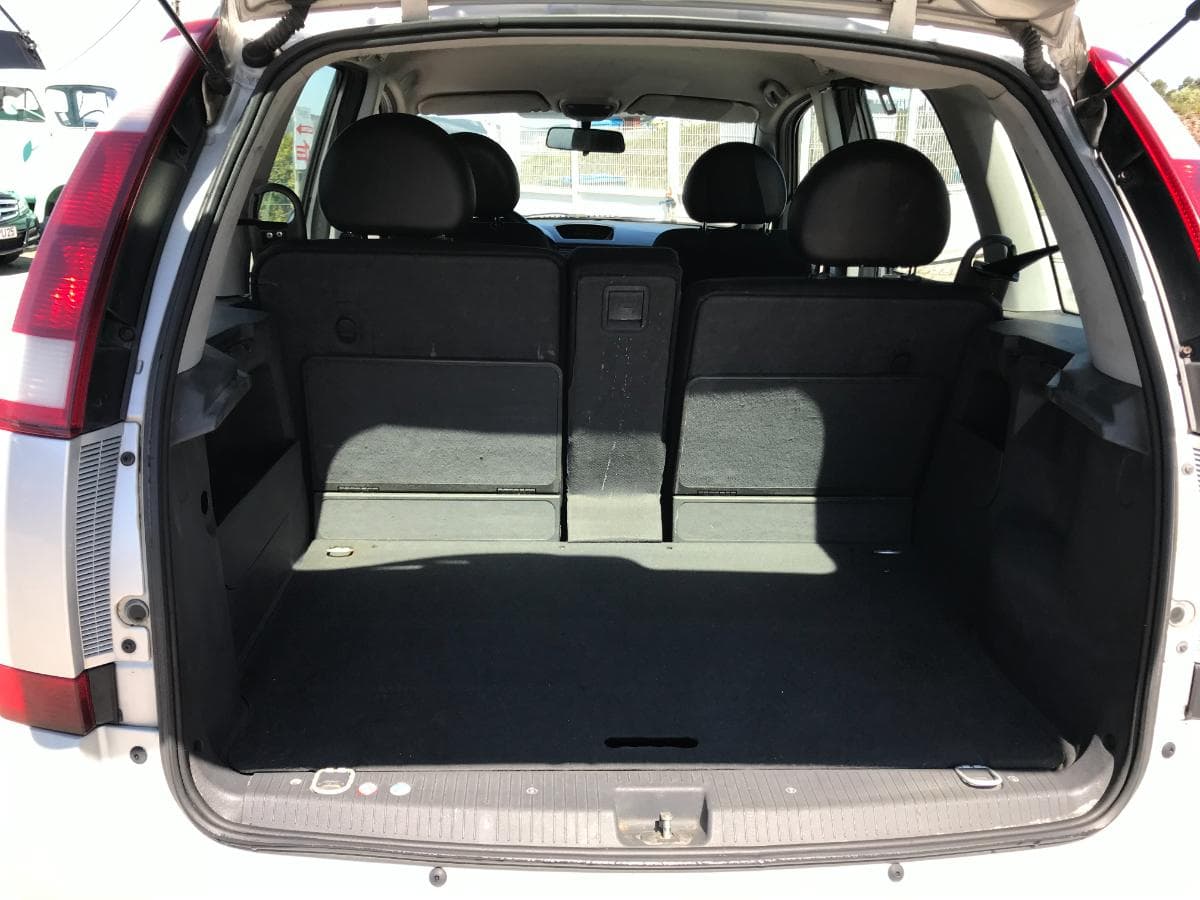 Opel Meriva 1.3 CDTI · Ano 2005 — image 10