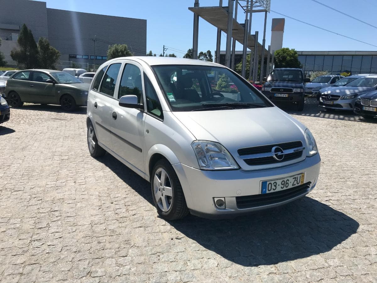 Opel Meriva 1.3 CDTI · Ano 2005 — image 1
