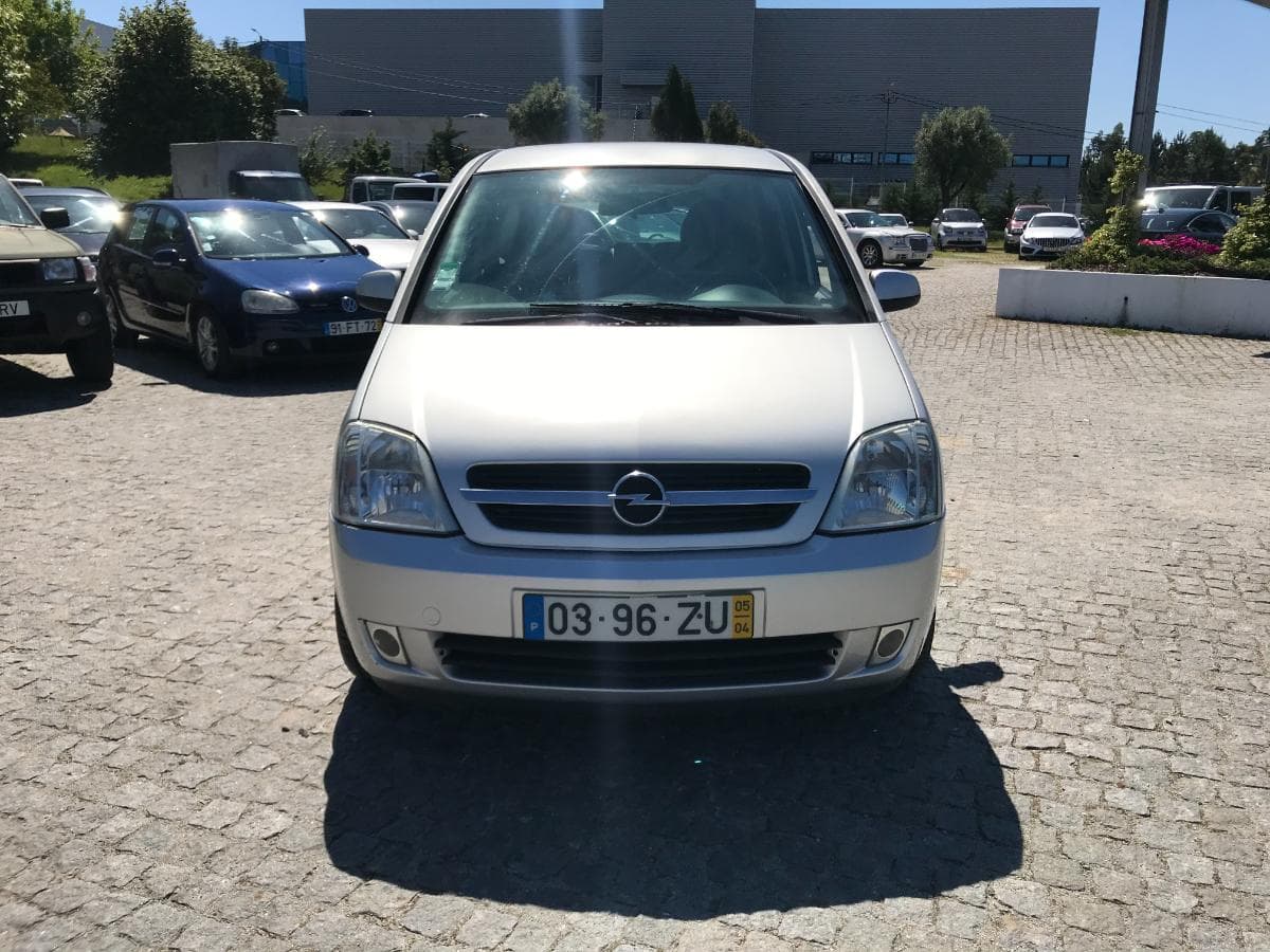 Opel Meriva 1.3 CDTI · Ano 2005 — image 2