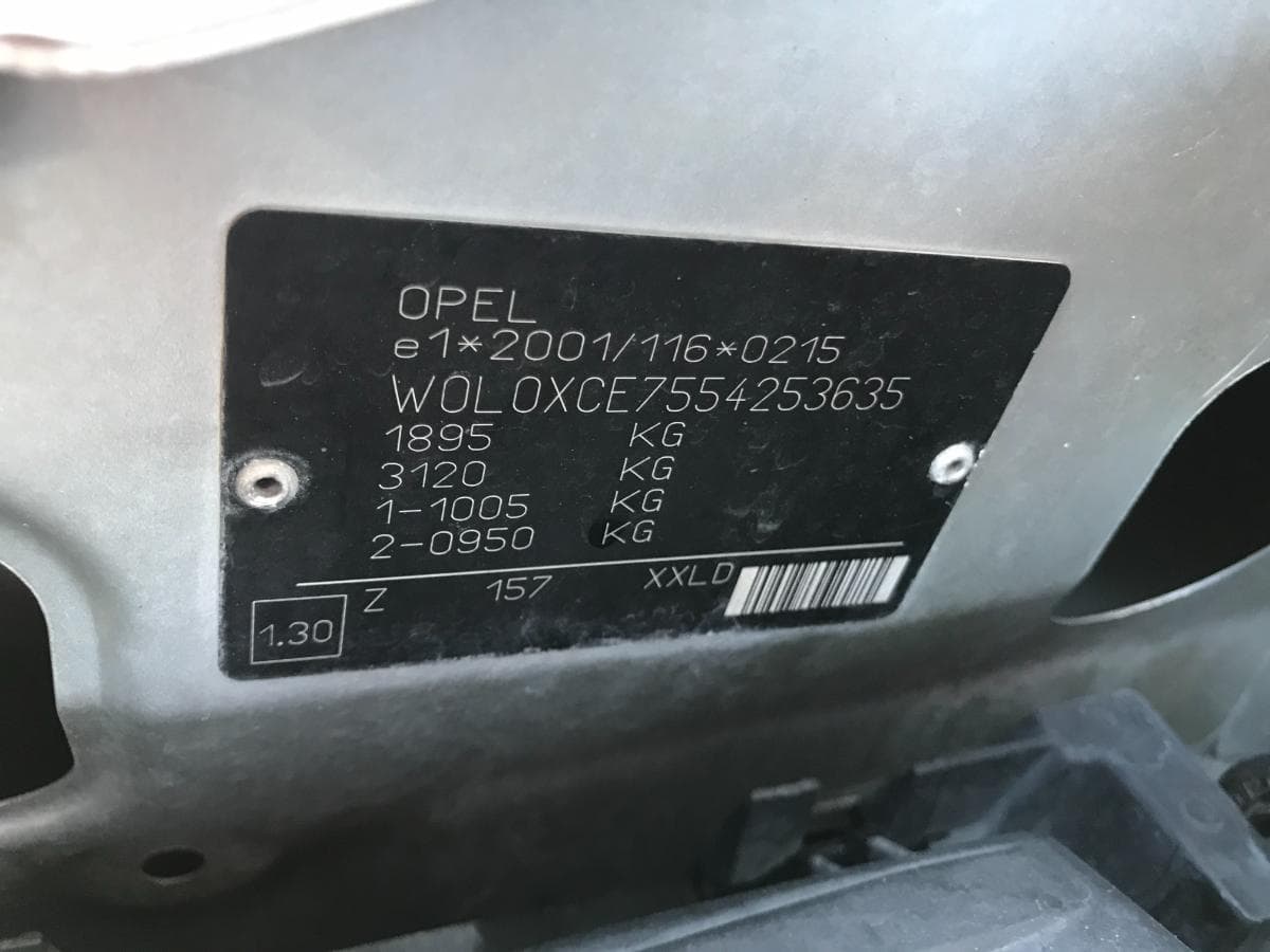Opel Meriva 1.3 CDTI · Ano 2005 — image 9