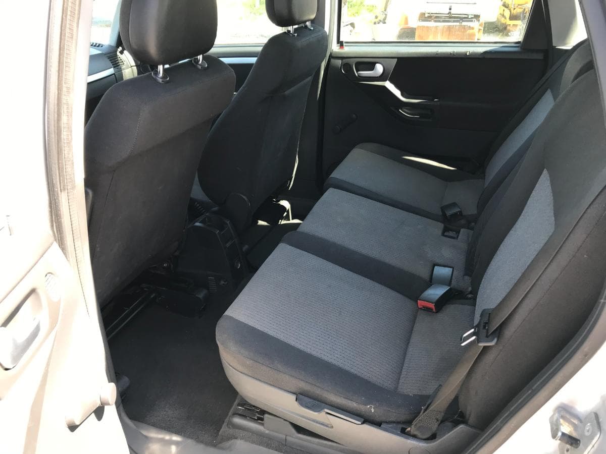 Opel Meriva 1.3 CDTI · Ano 2005 — image 14