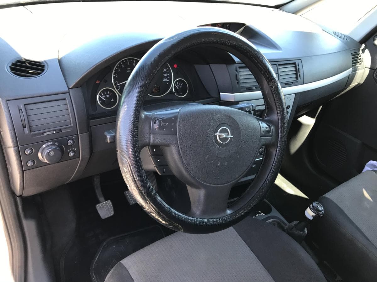 Opel Meriva 1.3 CDTI · Ano 2005 — image 19