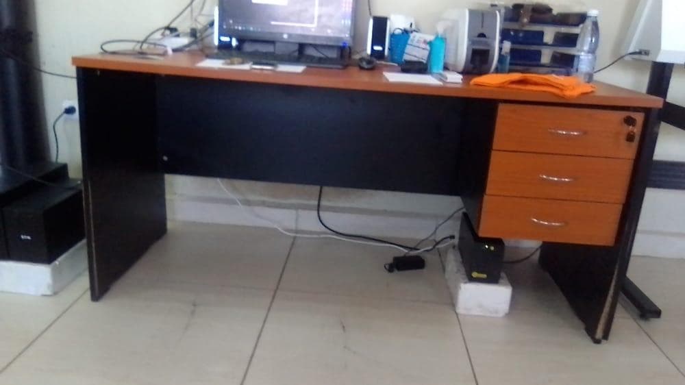 Mueble de Oficina · — imagen 2