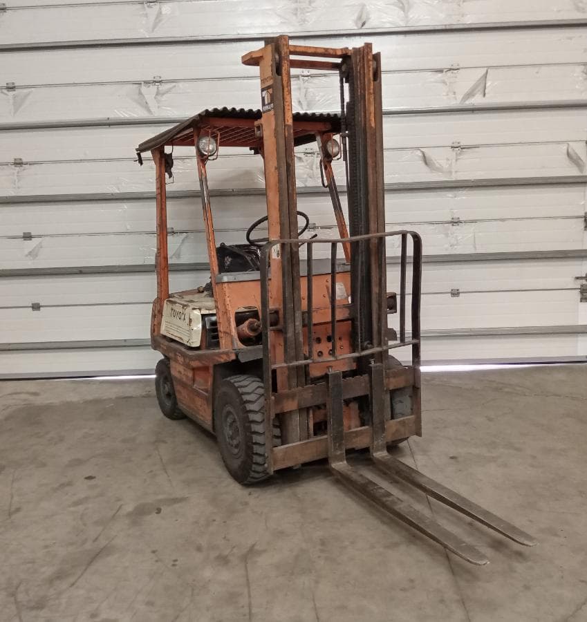 Empilhador Toyota 3F D15 — imagen 1